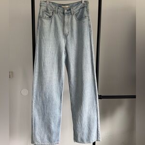 Levi’s Light Wash Straight Leg High Loose Denim